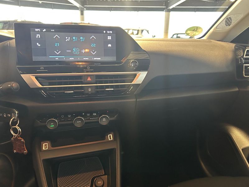 Citroën ë-C4 (2023) - fotka 26 z 33