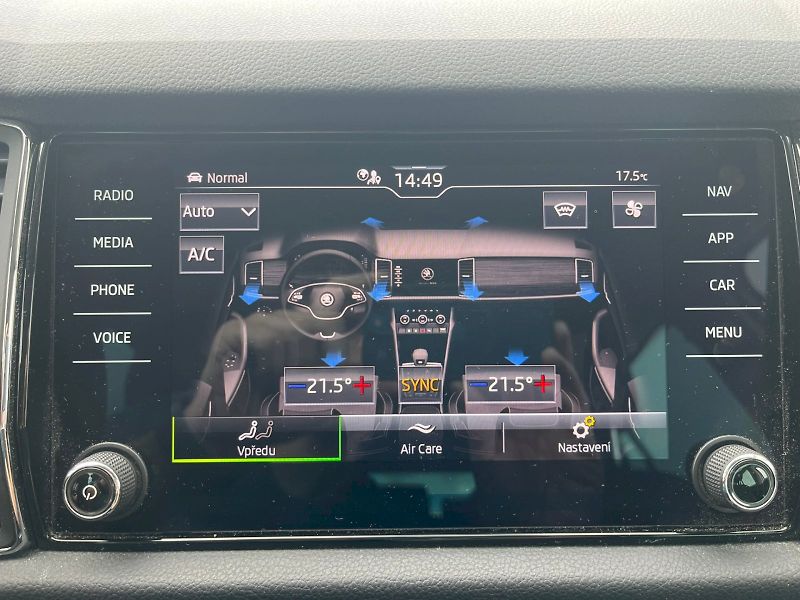 Škoda Kodiaq (2021) STY 4X4 TD 147/2.0 A7A 7-MÍSTN - fotka 32 z 37