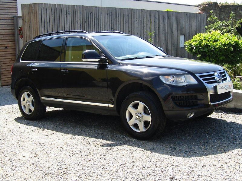Volkswagen Touareg (2007) 2.5 TDI 128kW - fotka 7 z 33
