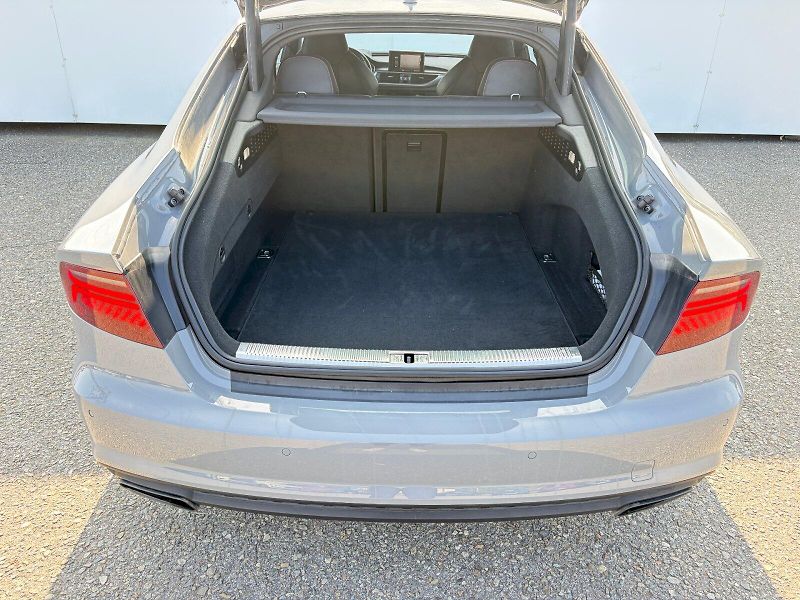 Audi A7 (2017) 3.0 BITDI QUATTRO S-LINE - fotka 12 z 30