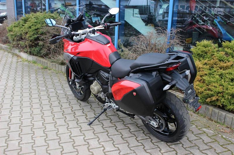 Ducati Multistrada V4 S (2025) RADAR TOURING 2025 DEMO - fotka 9 z 10