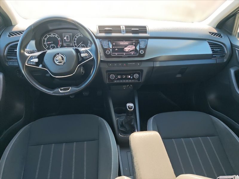 Škoda Fabia 1,0 TSI 70 Style - fotka 8 z 11