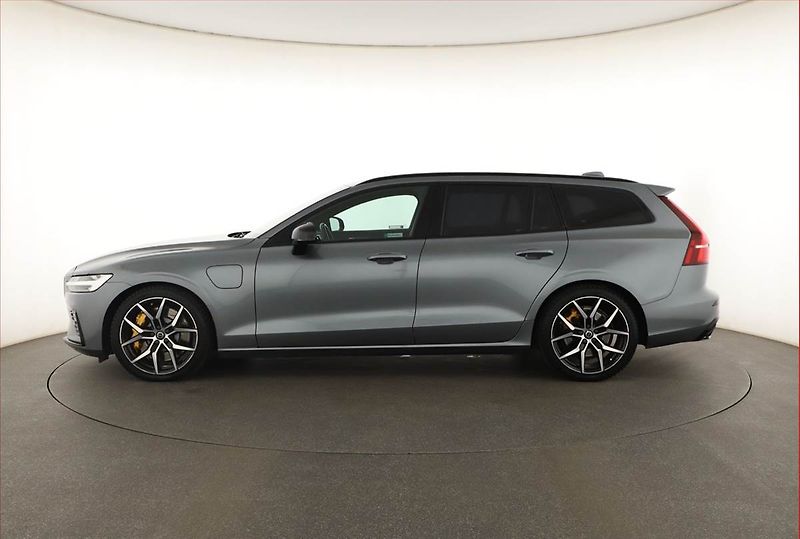 Volvo V60 (2020) T8 Polestar - fotka 3 z 20