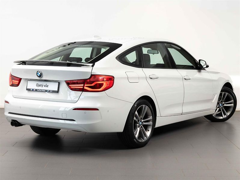 BMW Řada 3 320d xDrive Gran Turismo - fotka 2 z 6