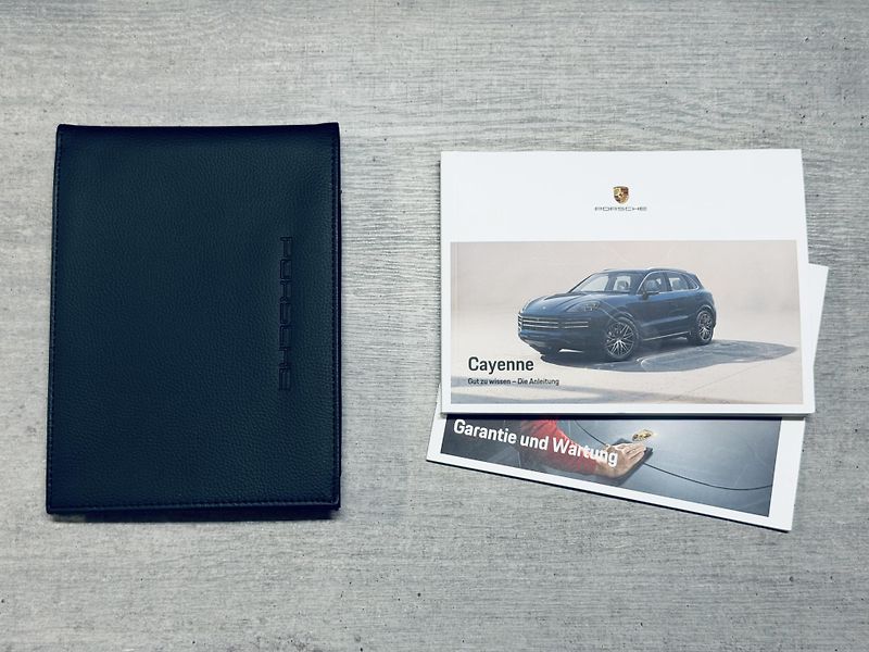 Porsche Cayenne (2024) S LIGHTWEIGHT CARBON HUD MAX V - fotka 42 z 42