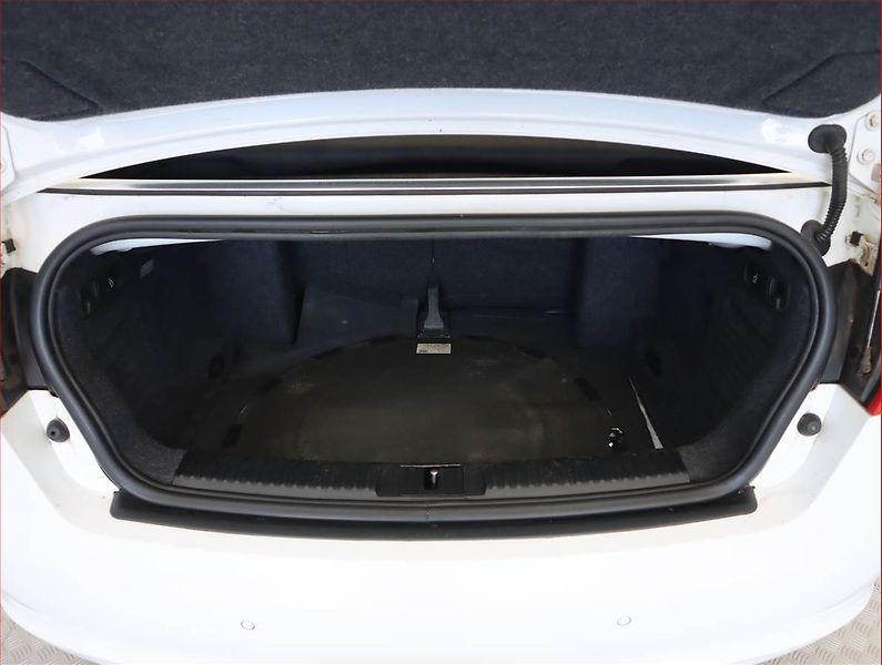 Audi A3 (2009) 2.0 TDI , Tempomat - fotka 14 z 19
