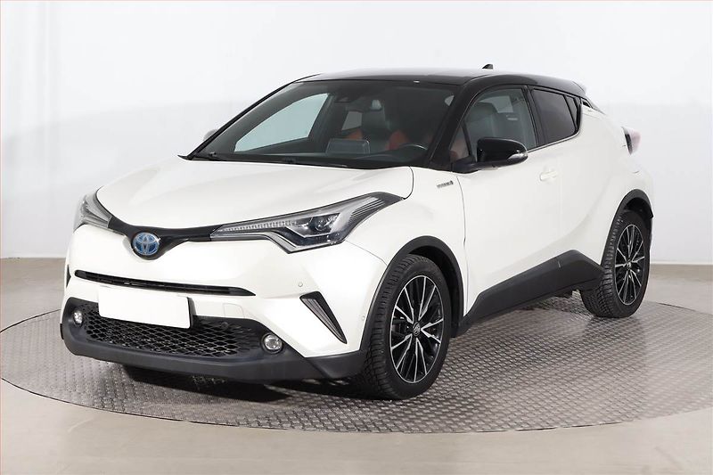 Toyota C-HR (2018) Selection 1.8 Hybrid, Automat - fotka 2 z 24