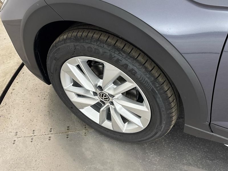 Volkswagen Taigo (2025) SUV - fotka 27 z 27