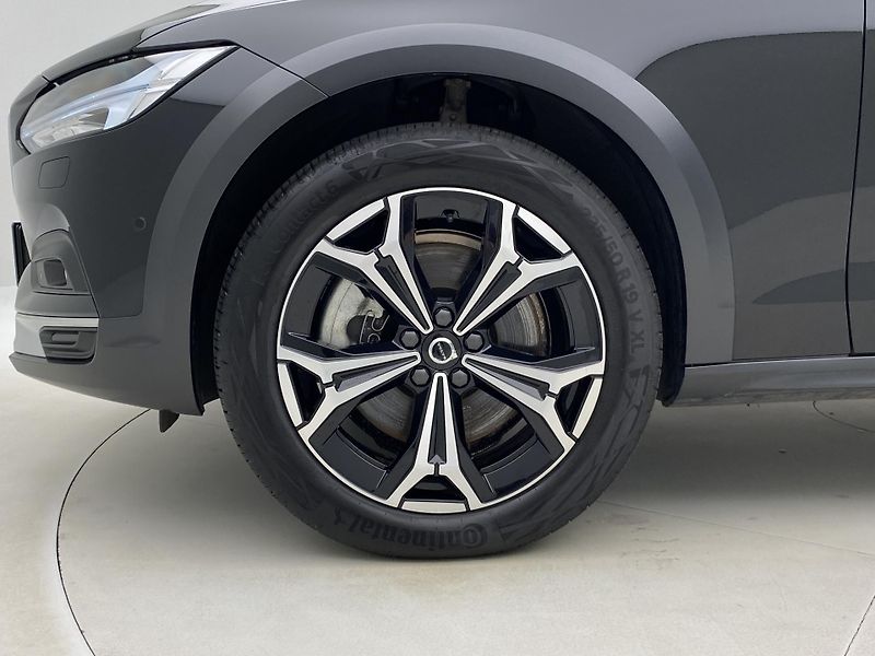 Volvo V90 CC B5 AWD ULTIMATE REZERVACE - fotka 40 z 68
