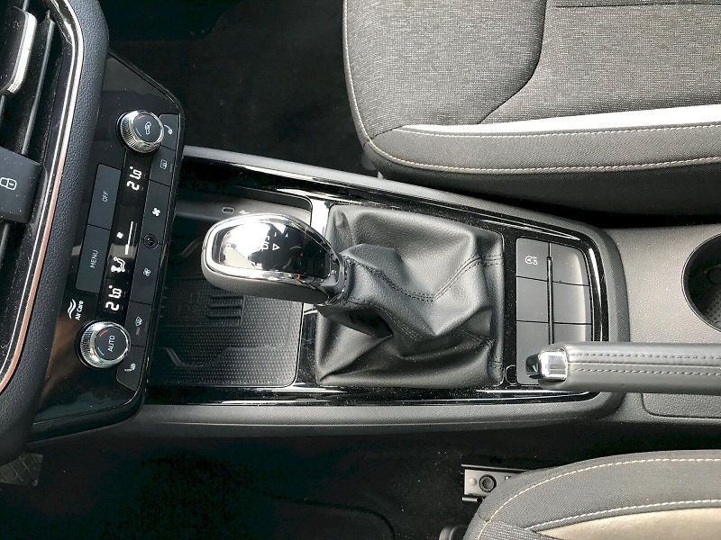 Škoda Scala (2025) SELEC TSI 110/1.5 A7F - fotka 22 z 25
