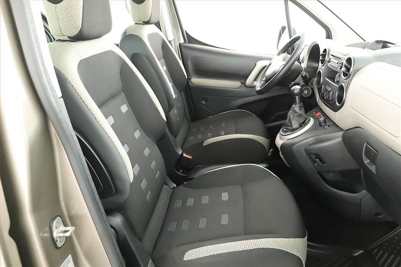 Citroën Berlingo (2015) XTR 1.6 HDi, 5Míst, ČR - fotka 7 z 13