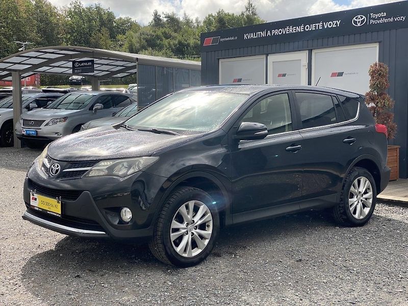 Toyota RAV4 2.0i, LPG, navi, 4x4, tažné - fotka 4 z 17
