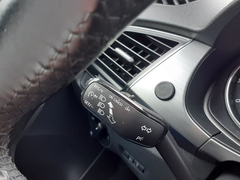 Škoda Fabia (2017) KOMBI 1.0 MPi ČR ZADÁNO ! - fotka 10 z 34