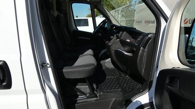 Fiat Ducato 2.3 MultiJet L4H2 CHLAĎÁK - fotka 16 z 24