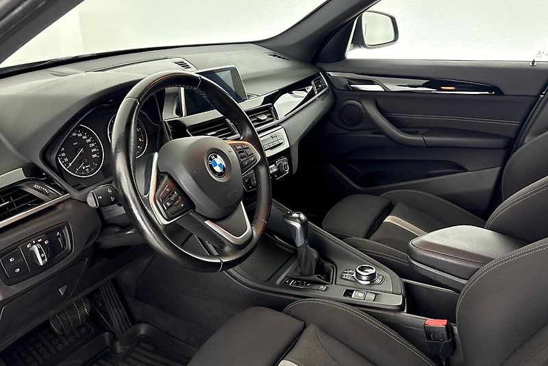 BMW X1 1.8d xDrive - fotka 7 z 23