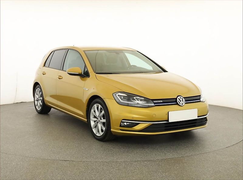 Volkswagen Golf (2019) 1.5 TSI, Serv.kniha, Tempomat - fotka 1 z 20