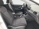 Hyundai i30 (2017) 1.0 T-GDI, Tempomat - náhled 9