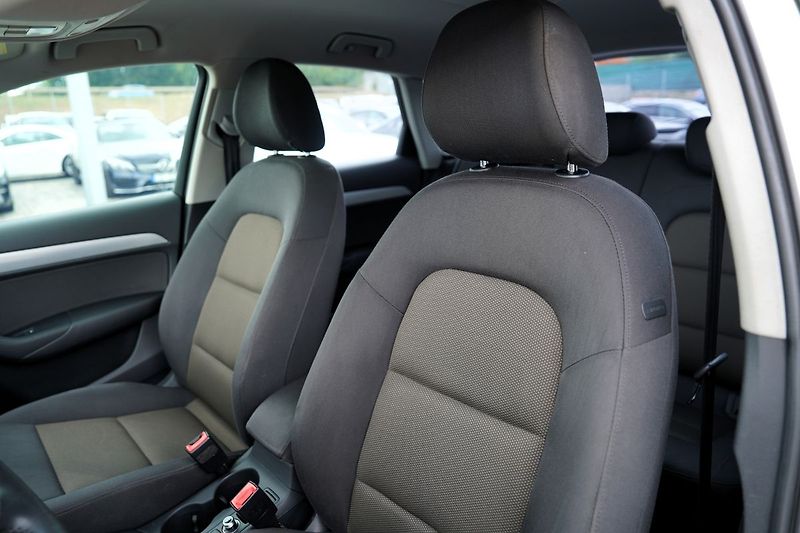 Audi Q3 2.0 TDI Quattro/automat/180 PS - fotka 22 z 38