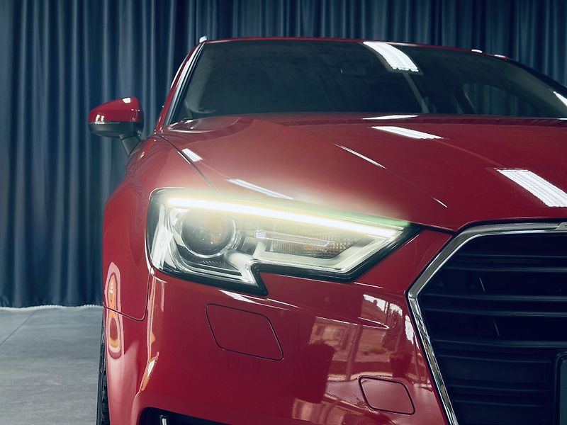 Audi A3 (2019) SPORTBACK*110kw*35TDI* - fotka 4 z 33
