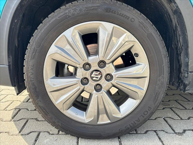 Suzuki Vitara 1,4 BoosterJet  Premium Hybrid - fotka 12 z 28