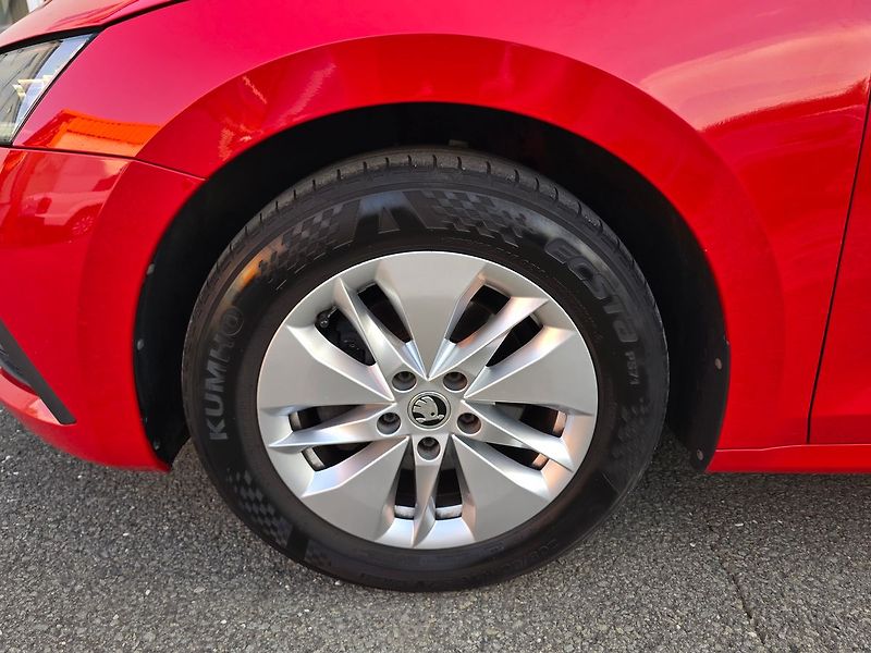 Škoda Octavia 2.0TDi DSG 1.Maj. ČR - DPH - fotka 39 z 40
