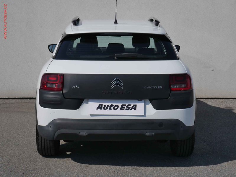 Citroën C4 Cactus (2017) 1.2PT, 1.maj,ČR, AC, temp - fotka 5 z 13