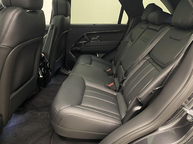 Land Rover Range Rover Sport (2026) P550e AUTOBIOGRAPHY AWD AUT  - fotka 6 z 77