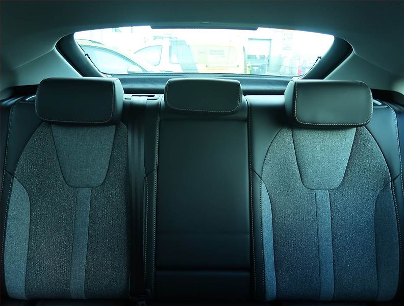 Škoda Octavia (2024) Top Selection 2.0 TDI - fotka 10 z 27