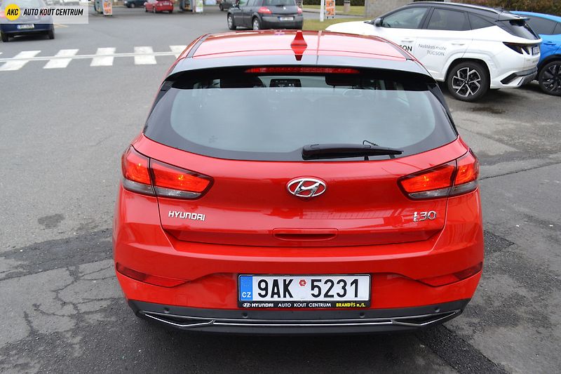 Hyundai i30 1.0T-GDI COMFORT ALU16 - fotka 4 z 48