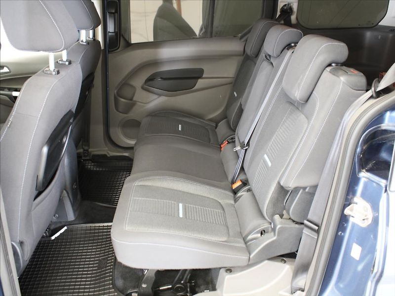 Ford Tourneo Connect 1,5 TDCi 88kW AT Active Pano.T - fotka 7 z 16