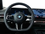 BMW Řada 5 540d xDrive Touring - náhled 17