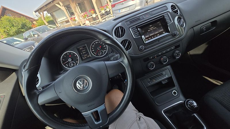 Volkswagen Tiguan 1.4TSi TREND FUN  BLUEMOTION  - fotka 31 z 37