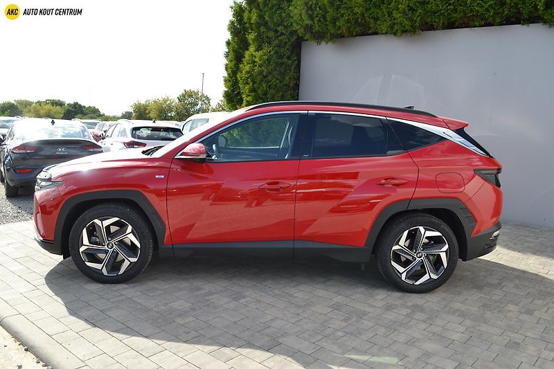 Hyundai Tucson 1.6T-GDI PREMIUM LUXURY 7DCT M - fotka 2 z 53