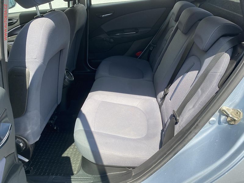 Fiat Bravo (2008) 1.4i, ČR, Emotion, AC, +kola - fotka 10 z 15