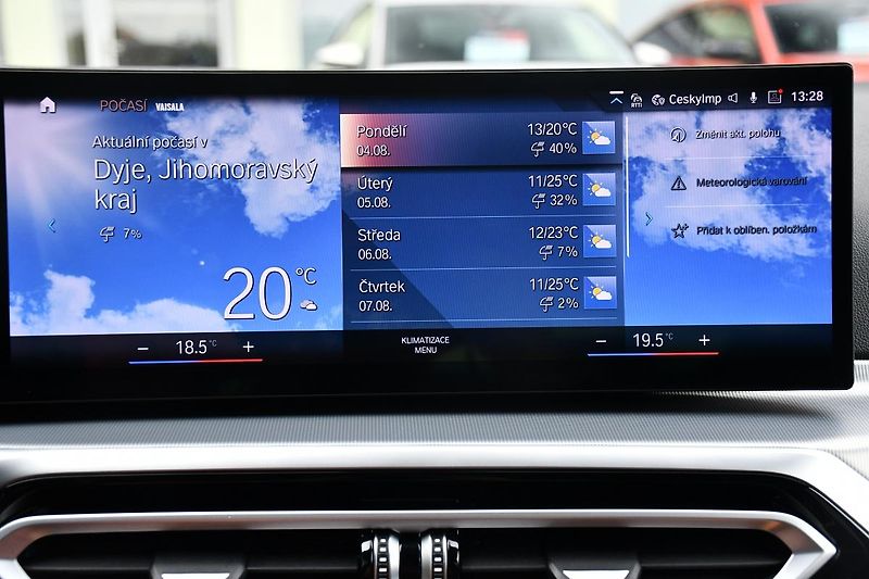 BMW Řada 3 320d xDrive M-SPORT   - fotka 47 z 64