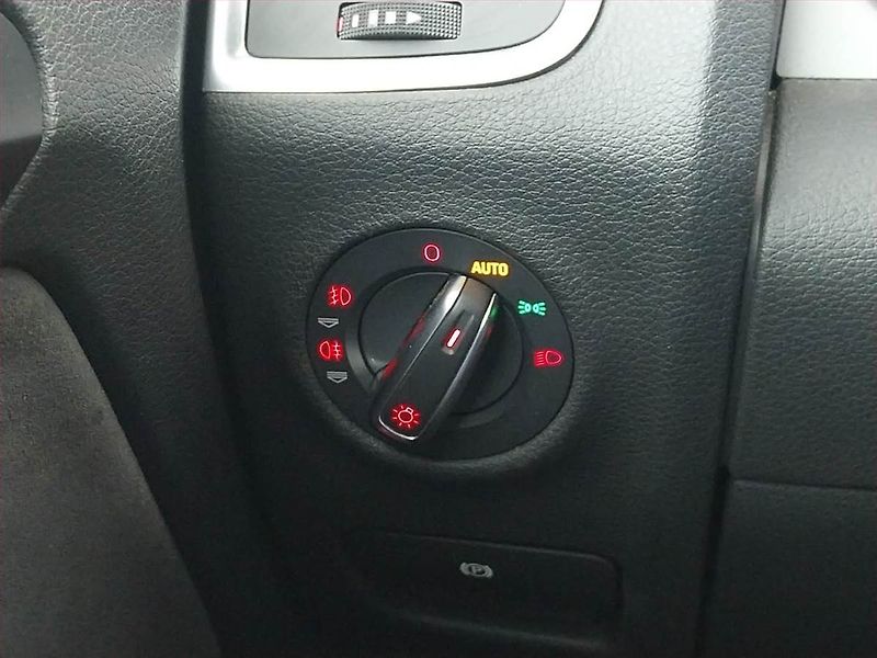 Audi Q7 (2011) 3.0 TDI, 4X4, Automat - fotka 20 z 23
