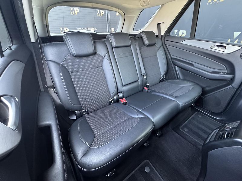 Mercedes-Benz GLE (2017) 350D 190kW 4M, AIRMATIC, 360°  - fotka 18 z 50