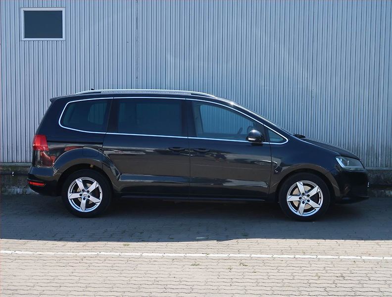 Volkswagen Sharan (2011) 2.0 TDI, Navi, Tempomat - fotka 6 z 19