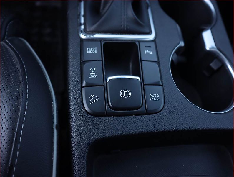 Kia Sportage (2016) 2.0 CRDi, 4X4, Automat, Kůže - fotka 22 z 25
