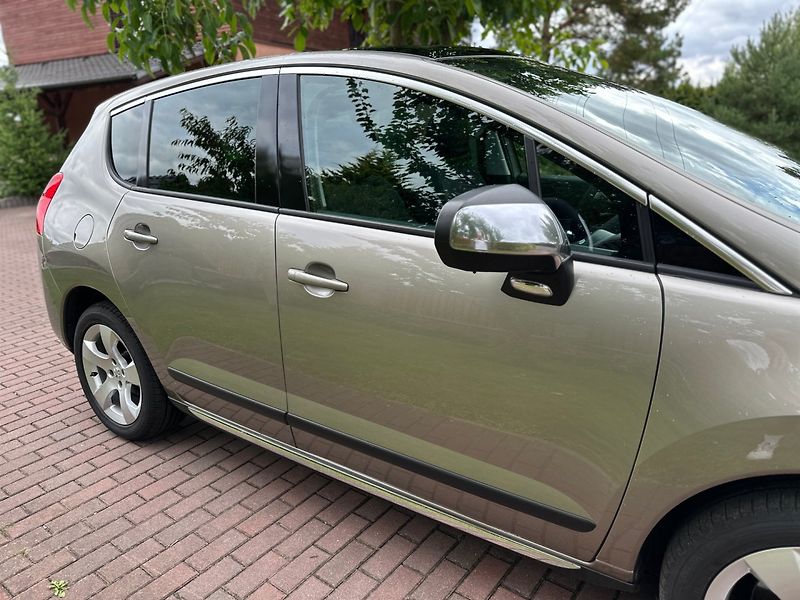 Peugeot 3008 (2011) 1.6Thp 115kw - fotka 9 z 27