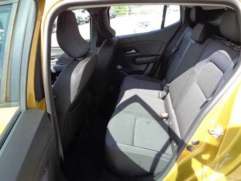 Dacia Sandero (2026) Expression TCe 100    - fotka 12 z 15