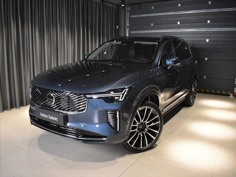 Volvo XC90 2,0 T8 AWD Ultra B&W,Vzduch - fotka 1 z 29