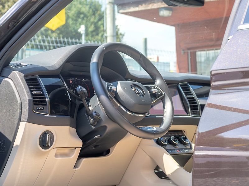 Škoda Kodiaq (2020) 12/20 ČR 2.0TDI 147KW – LAURIN - fotka 12 z 57