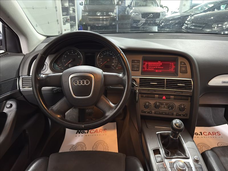 Audi A6 2,4   V6 QUATTRO ALCANTARA - fotka 19 z 30