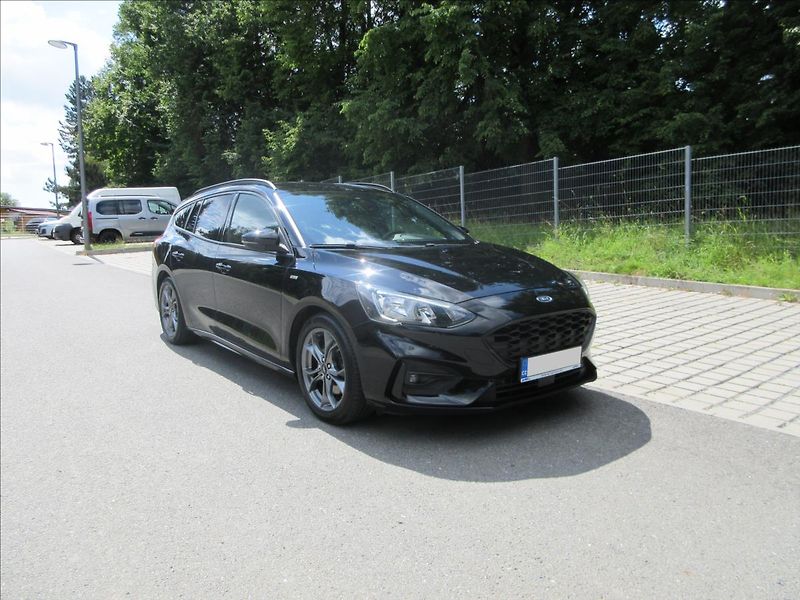 Ford Focus 1,5 i 133Kw, ST Line, Nové ČR - fotka 4 z 29