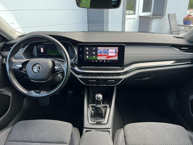 Škoda Octavia (2021) 1.5TSI 110kW STYLE 1MAJITEL ČR - fotka 11 z 22