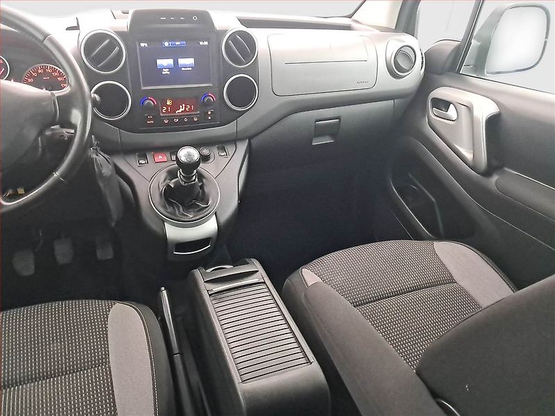 Peugeot Partner (2017) Allure 1.6 BlueHDi, 5Míst, ČR - fotka 8 z 15