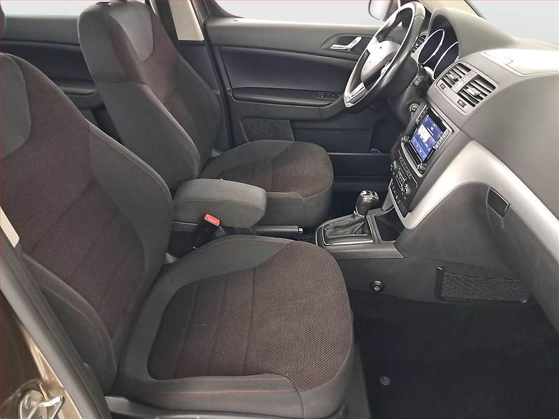 Škoda Yeti (2015) 1.4 TSI, LPG, 4X4, Automat - fotka 9 z 20