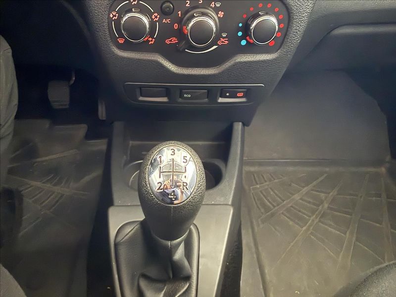 Dacia Dokker 1,5   DCi,SERVISKA,TAŽNÉ,1.MAJ - fotka 16 z 22