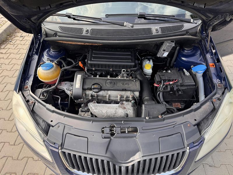 Škoda Roomster 1.4i 63Kw Ambition - fotka 18 z 18